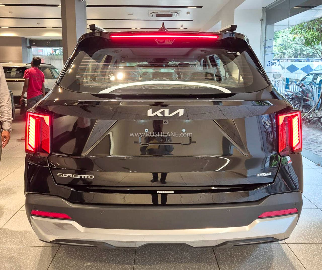 Kia India Achieves Record Sales in September 2026, Driven by Seltos and Sonet